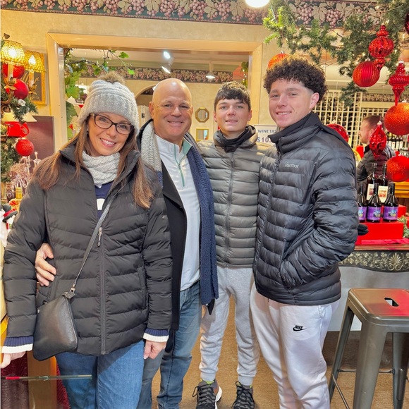 LIVE SHOW - Picture 3 of 7